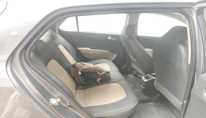 2014 Hyundai Grand i10 SPORTZ 1.2 KAPPA VTVT, Petrol, Manual, 97,145 km, interior