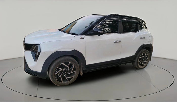 2024 Mahindra XUV 3XO AX7L 1.2 Petrol AT, Petrol, Automatic, 20,232 km, exterior