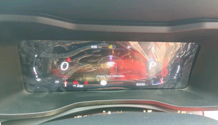 2024 Mahindra XUV 3XO AX7L 1.2 Petrol AT, Petrol, Automatic, 20,232 km, interior