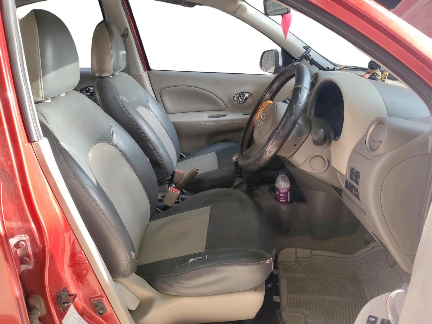 2011 Nissan Micra XV PREMIUM DIESEL, Diesel, Manual, 1,58,658 km, interior
