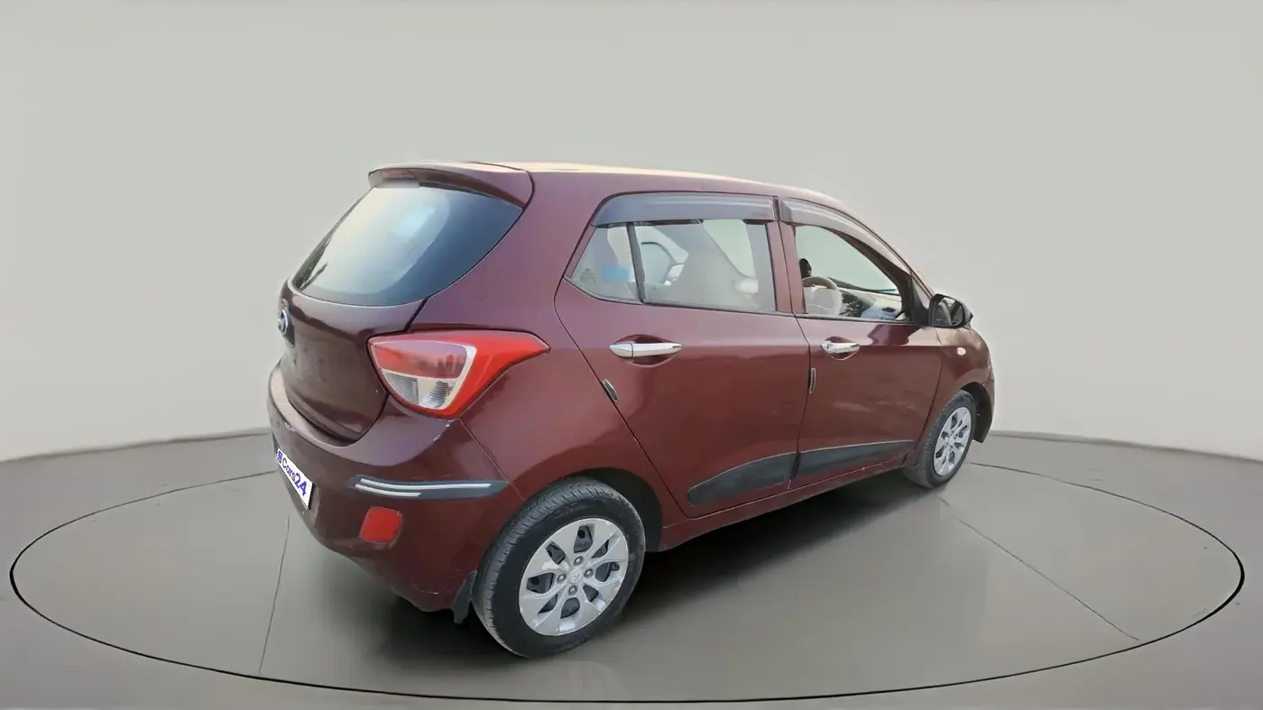 2015 Hyundai Grand i10 ERA 1.2 KAPPA VTVT, Petrol, Manual, 1,05,074 km, exterior
