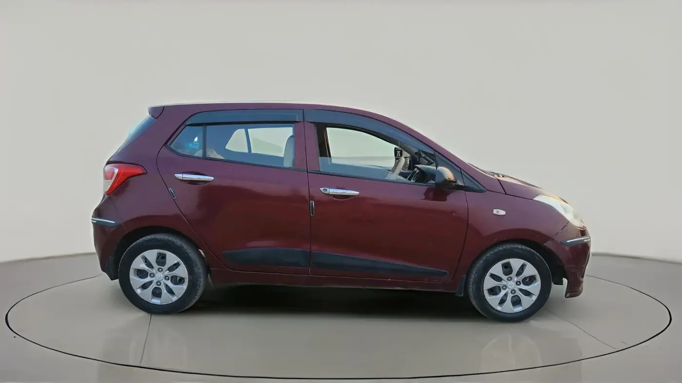 2015 Hyundai Grand i10 ERA 1.2 KAPPA VTVT, Petrol, Manual, 1,05,074 km, exterior