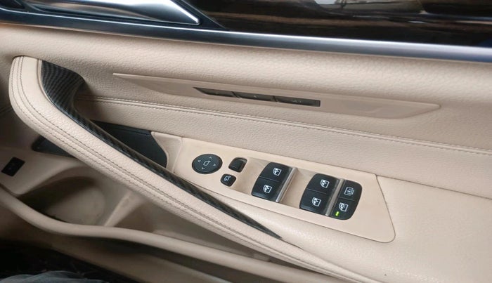 2018 BMW 5 Series 520D LUXURY LINE, Diesel, Automatic, 1,43,646 km, interior