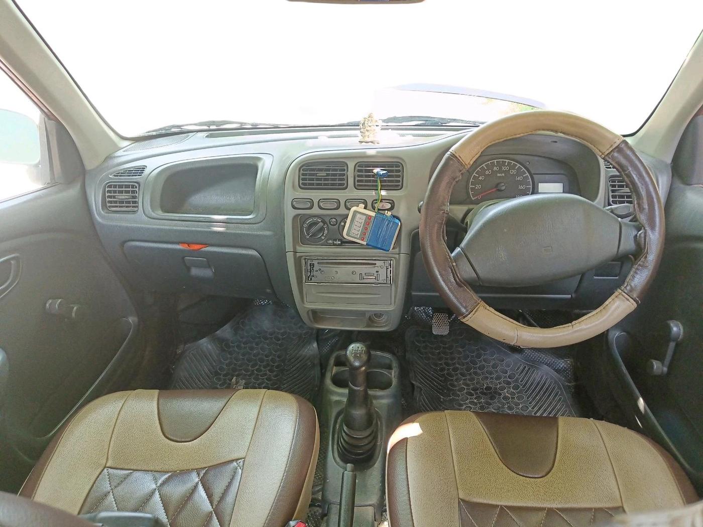 2011 Maruti Alto LXI, Petrol, Manual, 76,143 km, interior