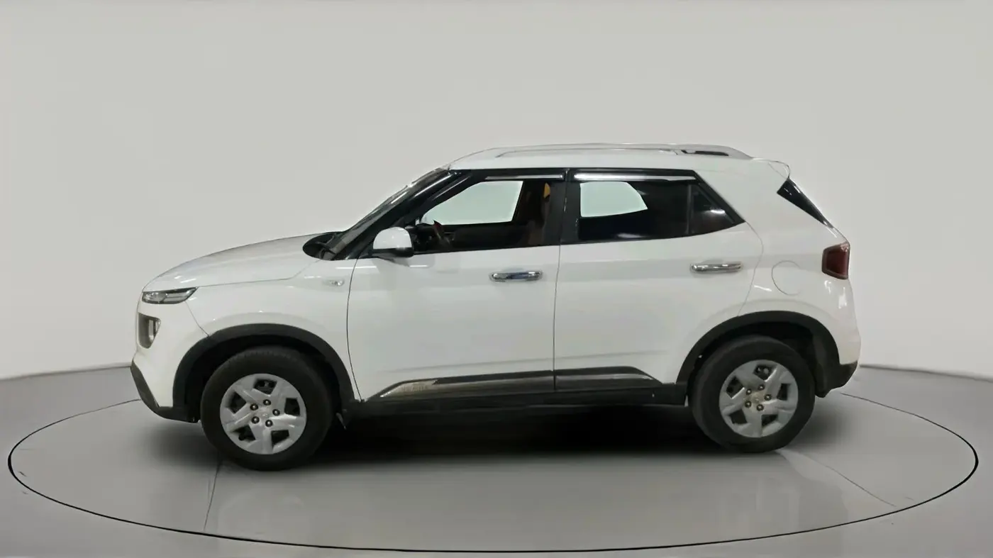 2021 Hyundai VENUE S 1.2, Petrol, Manual, 1,28,808 km, exterior