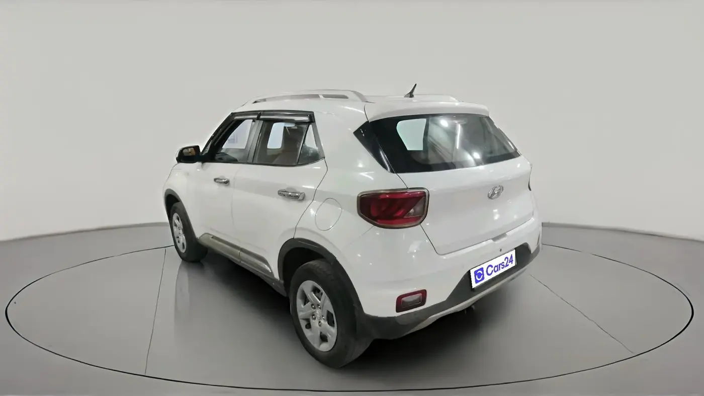 2021 Hyundai VENUE S 1.2, Petrol, Manual, 1,28,808 km, exterior