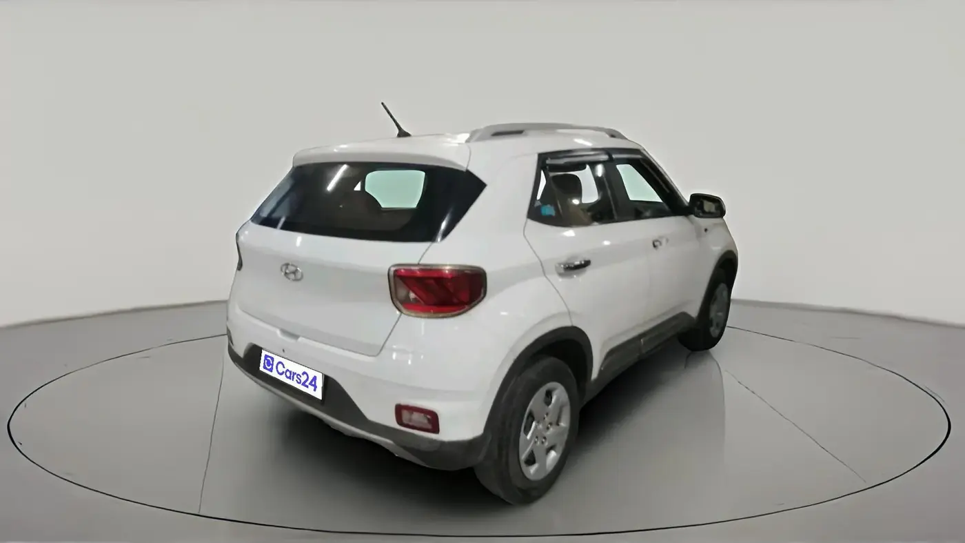 2021 Hyundai VENUE S 1.2, Petrol, Manual, 1,28,808 km, exterior