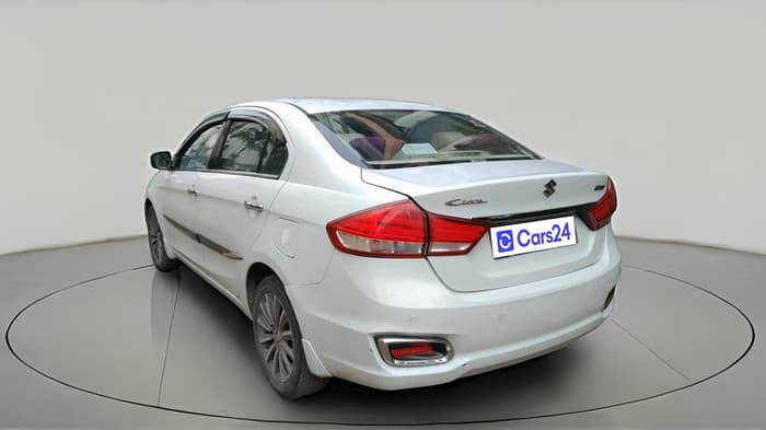 2019 Maruti Ciaz ALPHA  AT 1.5 SHVS PETROL, Petrol, Automatic, 1,58,573 km, exterior