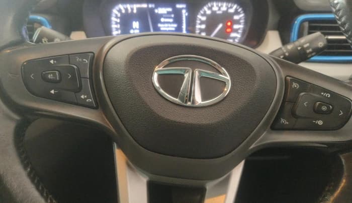 2021 Tata PUNCH CREATIVE AMT 1.2 RTN DUAL TONE, Petrol, Automatic, 1,31,843 km, interior