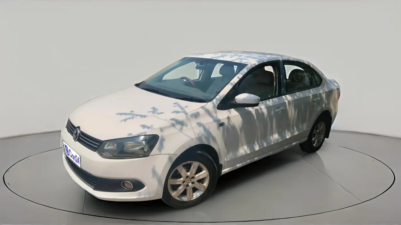 2011 Volkswagen Vento HIGHLINE DIESEL 1.6, Diesel, Manual, 87,266 km, exterior