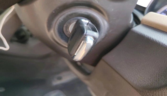 2014 Hyundai Santa Fe 4 WD AT, Diesel, Automatic, 1,31,754 km, interior