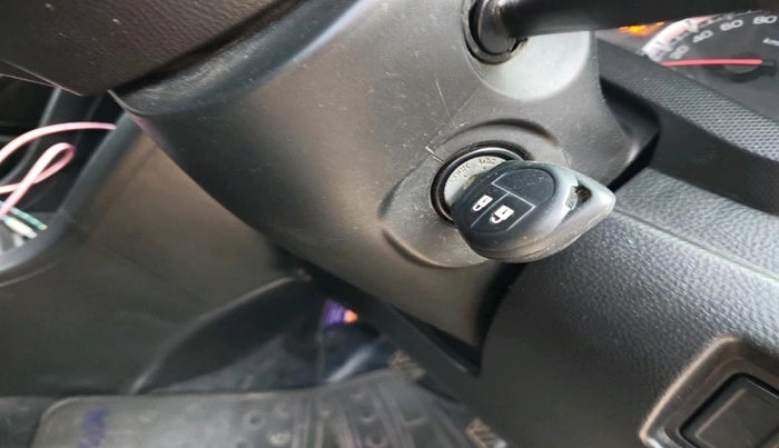 2013 Maruti Swift ZDI, Diesel, Manual, 1,77,472 km, interior