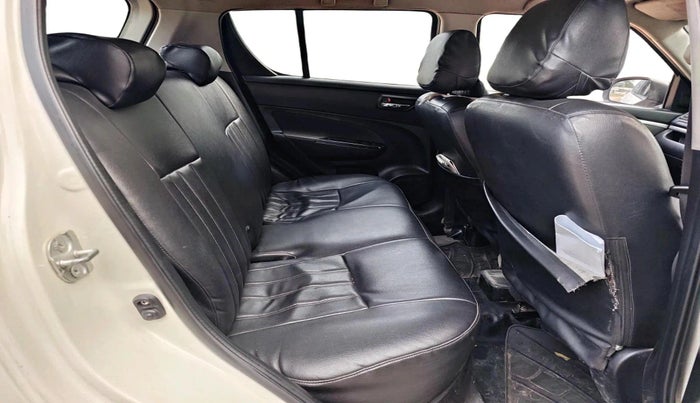 2013 Maruti Swift ZDI, Diesel, Manual, 1,77,472 km, interior