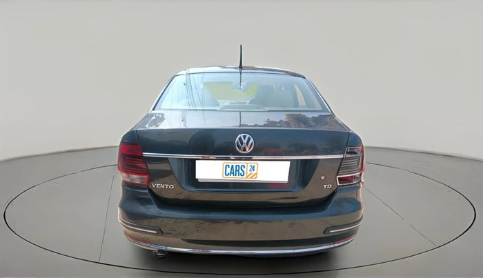 2016 Volkswagen Vento HIGHLINE 1.5 AT, Diesel, Automatic, 1,30,834 km, exterior