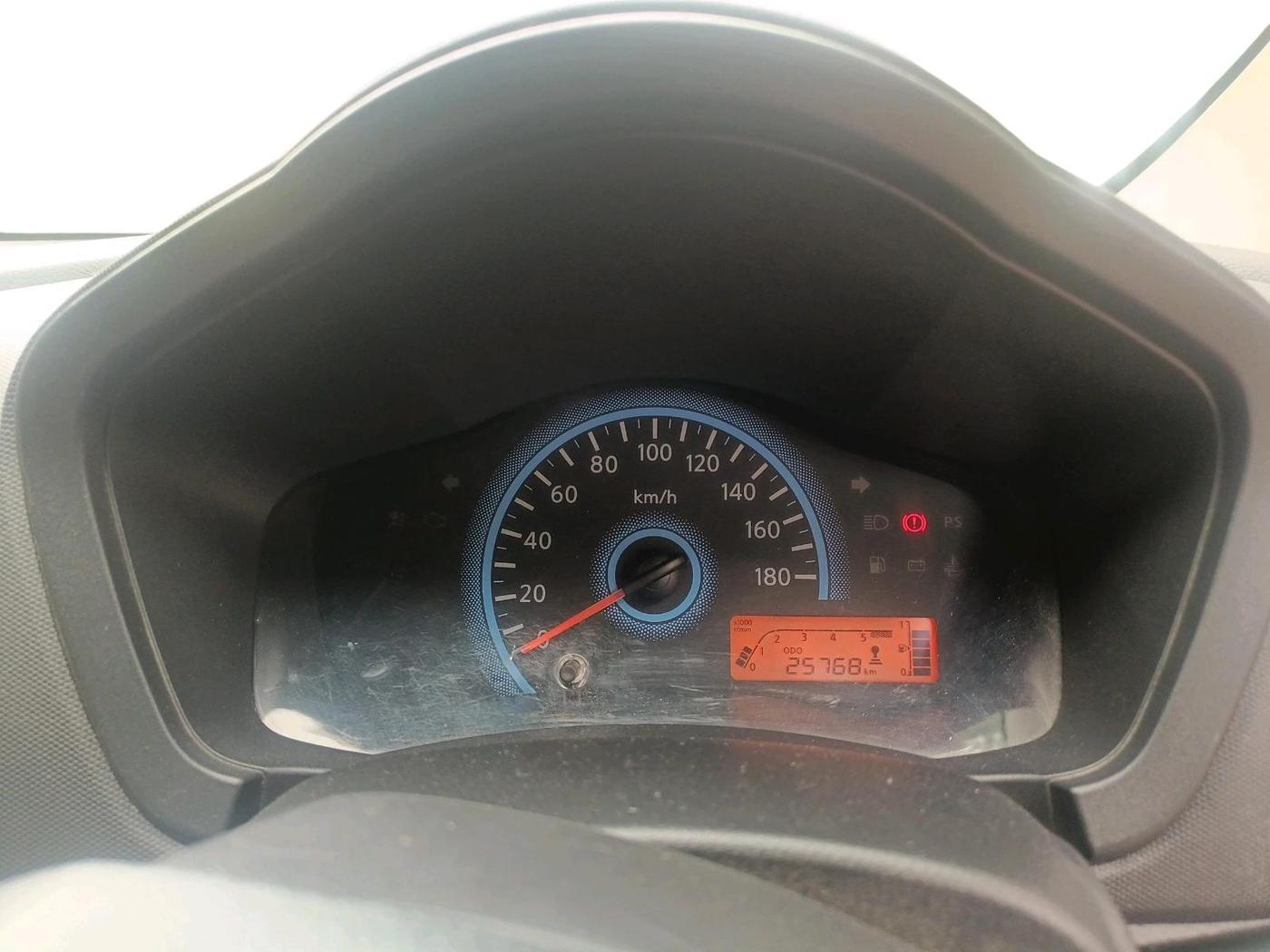 2016 Datsun Redi Go S, Petrol, Manual, 25,768 km, interior