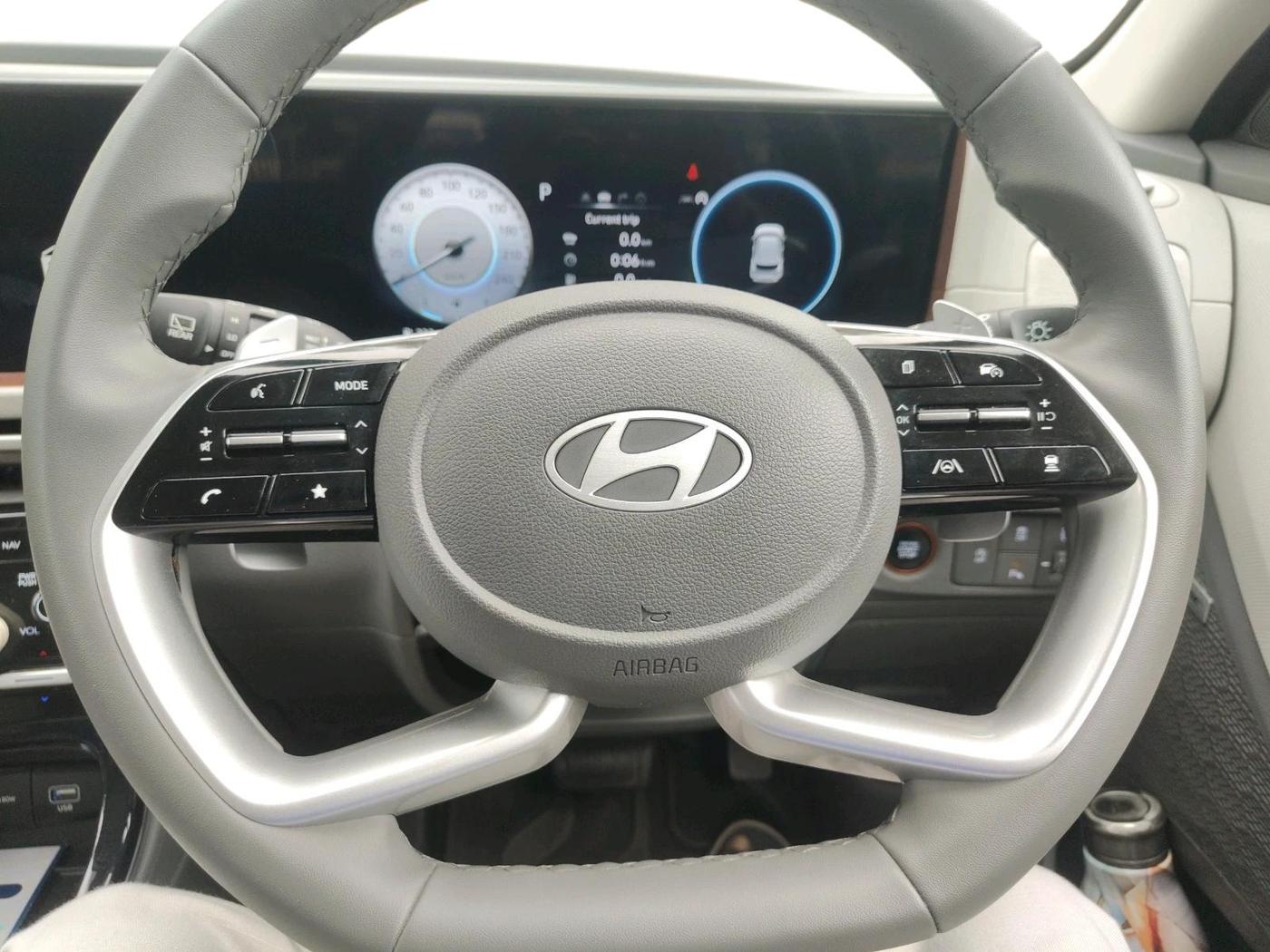 2025 Hyundai Creta SX (O) 1.5 TURBO DCT, Petrol, Automatic, 16,354 km, interior