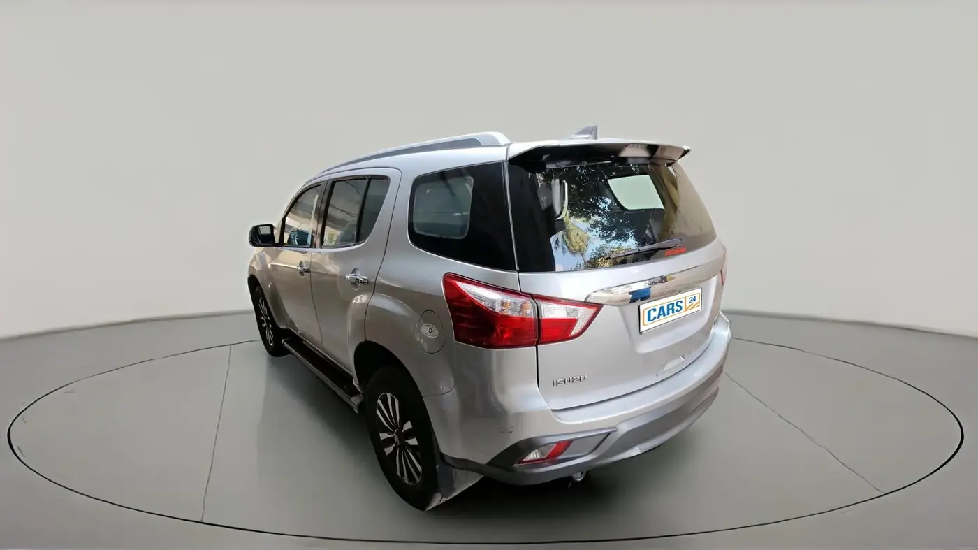2018 ISUZU MU-X 4x2 AT, Diesel, Automatic, 2,78,837 km, exterior