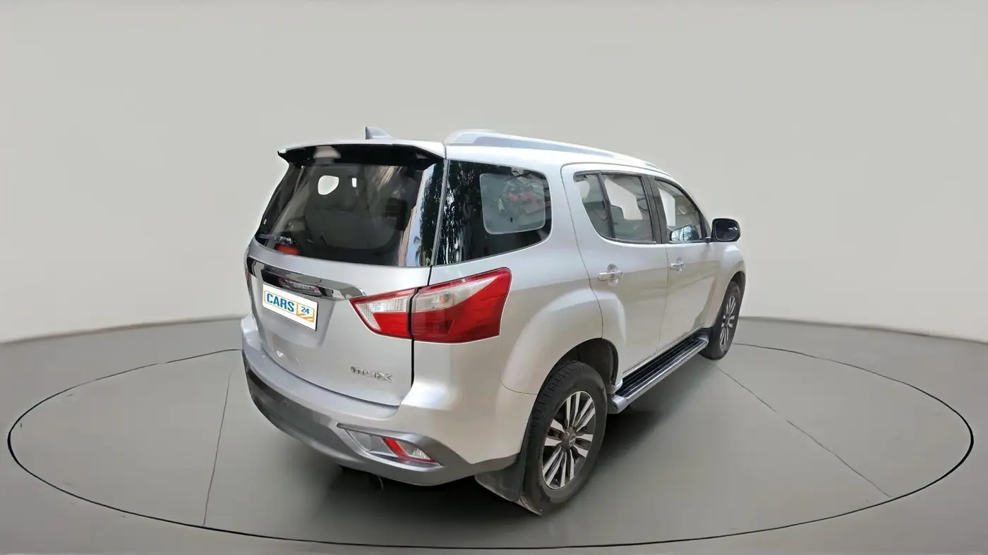 2018 ISUZU MU-X 4x2 AT, Diesel, Automatic, 2,78,837 km, exterior