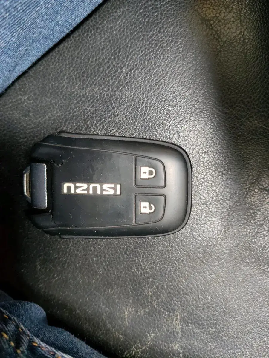 2018 ISUZU MU-X 4x2 AT, Diesel, Automatic, 2,78,837 km, interior