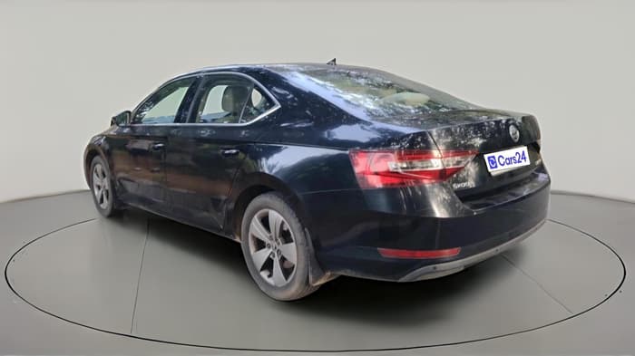 2017 Skoda Superb STYLE 1.8 TSI AT, Petrol, Automatic, 84,475 km, exterior