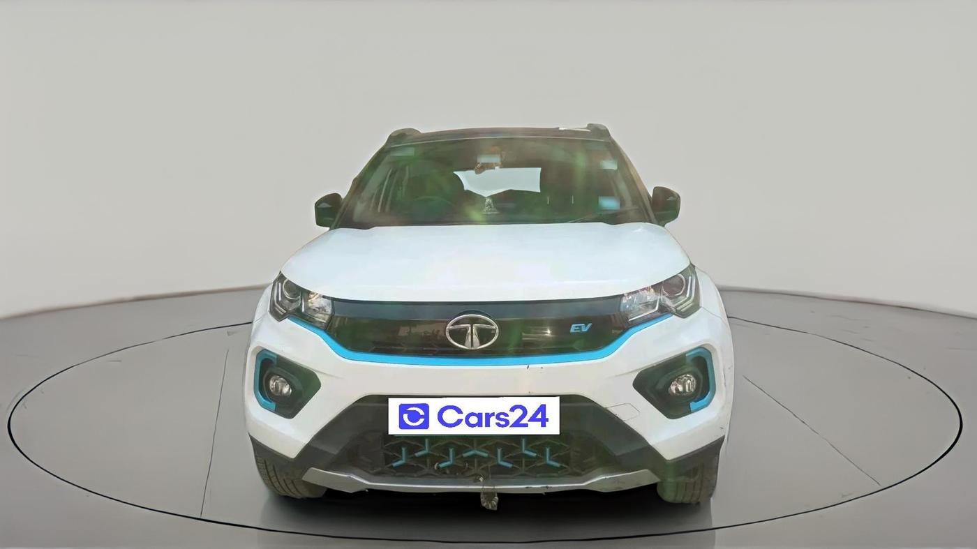 2021 Tata NEXON EV XZ PLUS, Electric, Automatic, 1,00,031 km, exterior