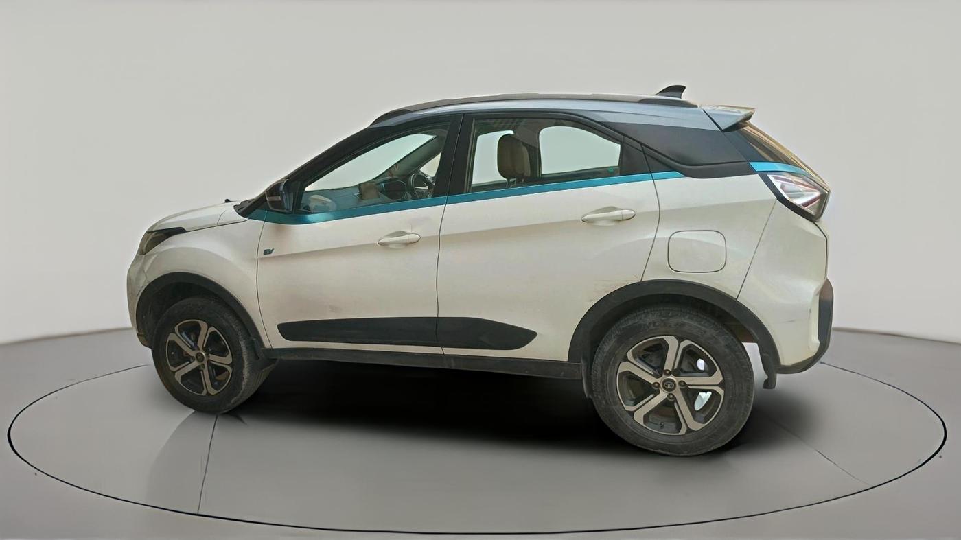 2021 Tata NEXON EV XZ PLUS, Electric, Automatic, 1,00,031 km, exterior