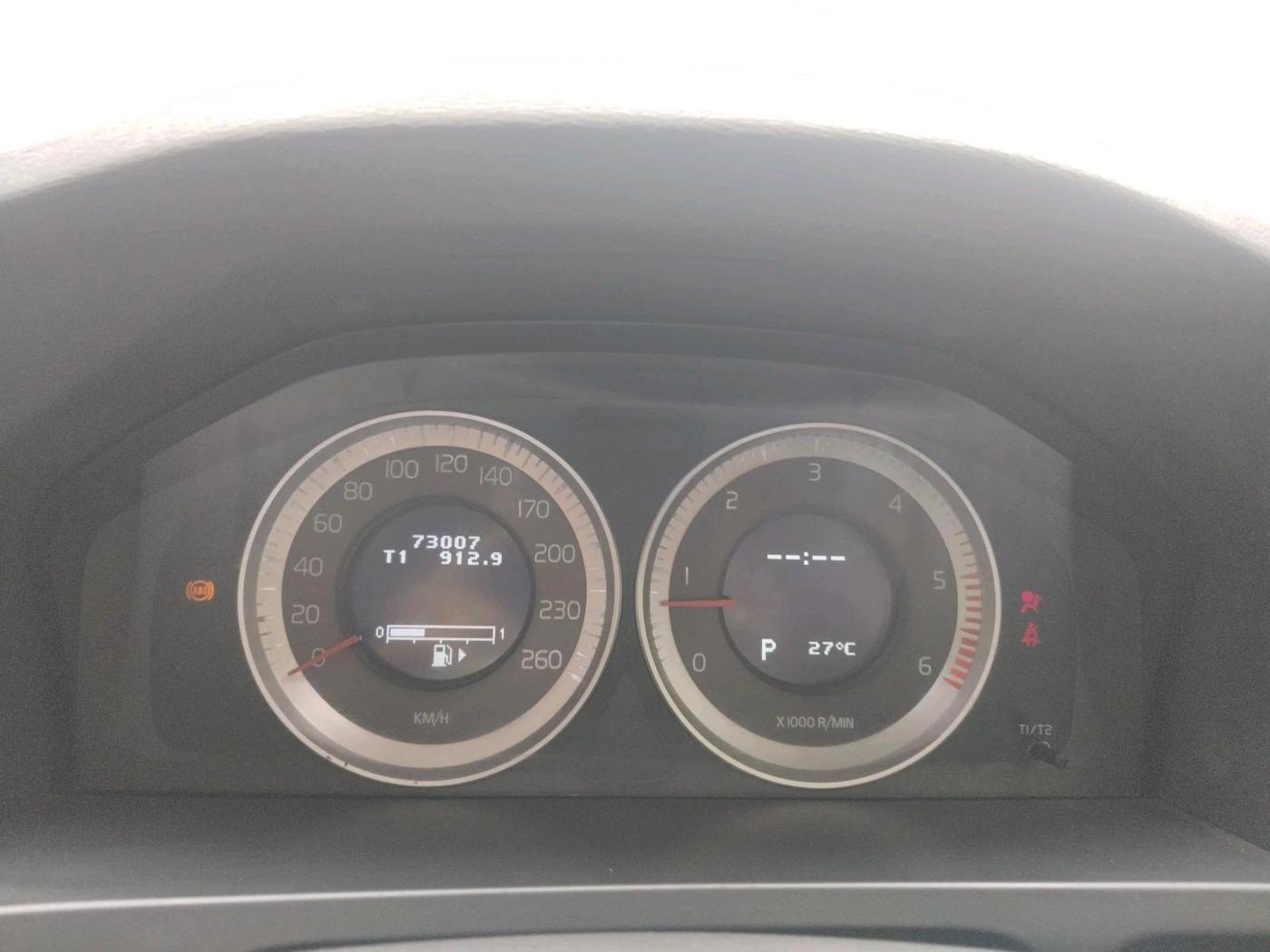 2011 Volvo S60 SUMMUM D5, Diesel, Automatic, 73,007 km, interior
