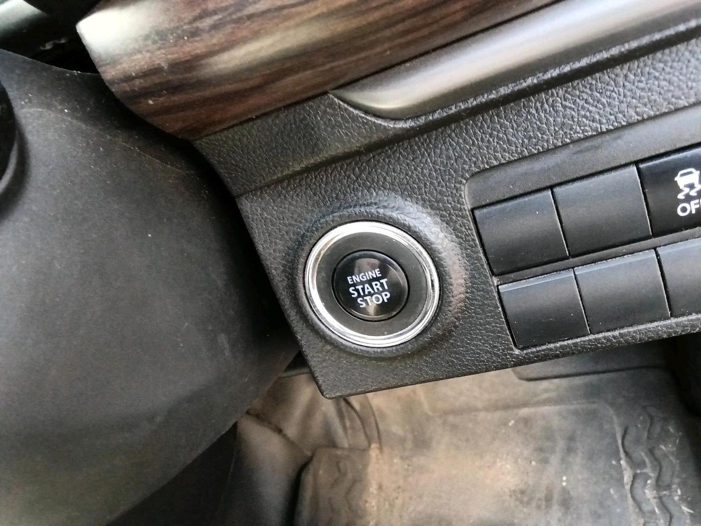 2023 Maruti BREZZA ZXI, Petrol, Manual, 29,856 km, interior