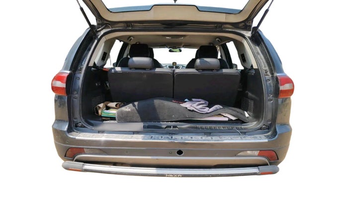 2017 Tata Hexa XT 4X2 6 STR, Diesel, Manual, 1,16,572 km, exterior