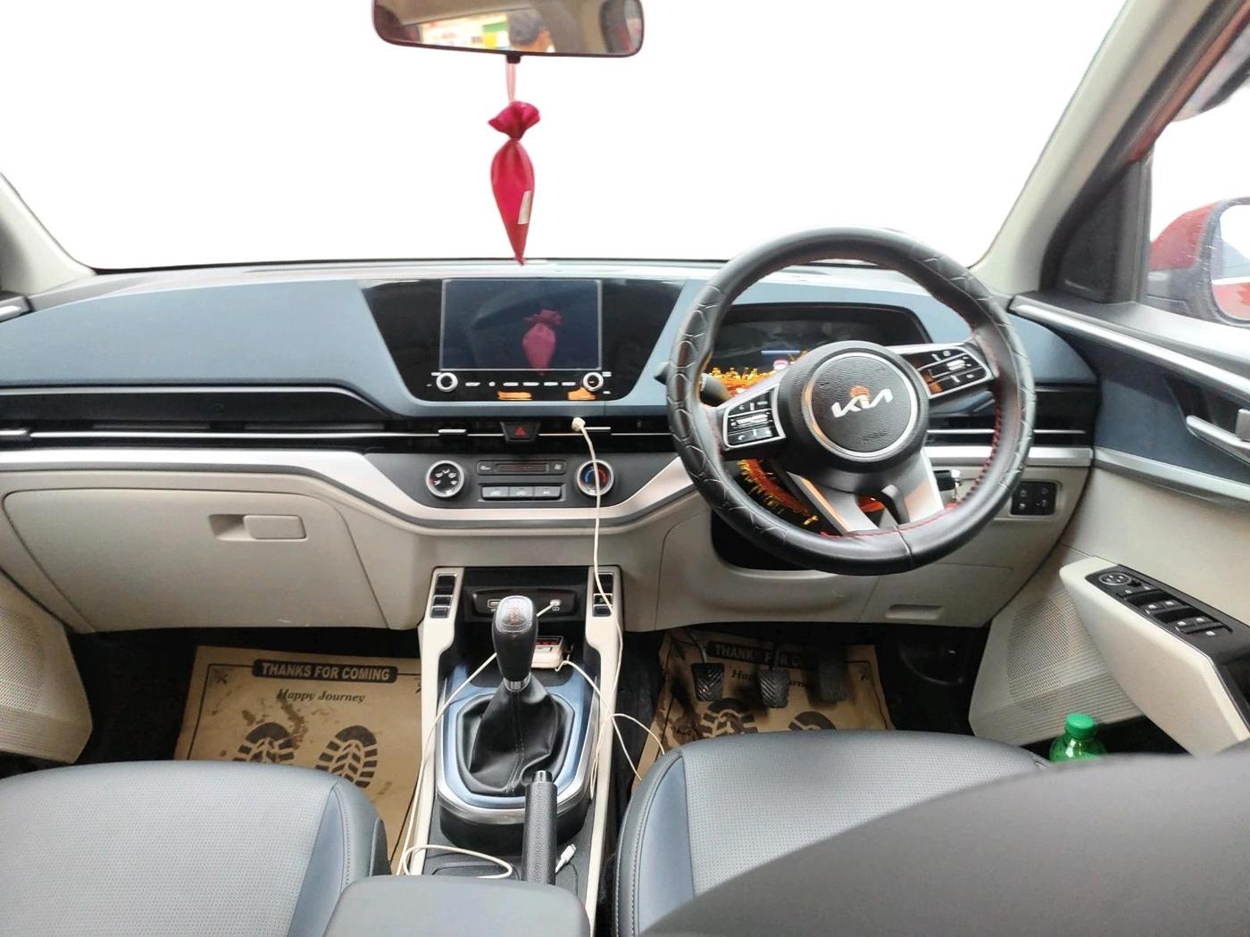 2024 KIA CARENS Premium (O) 1.5 Petrol 7 STR, Petrol, Manual, 19,865 km, interior