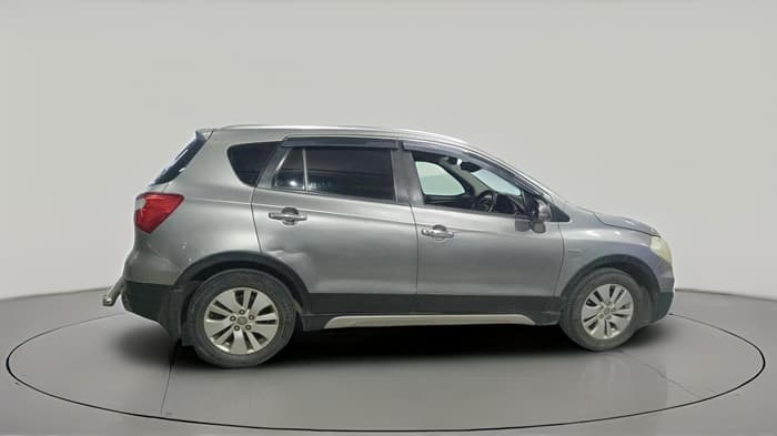 2016 Maruti S Cross ALPHA 1.3, Diesel, Manual, 1,56,603 km, exterior
