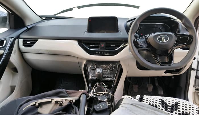 2021 Tata NEXON XZ PLUS PETROL, Petrol, Manual, 25,840 km, interior