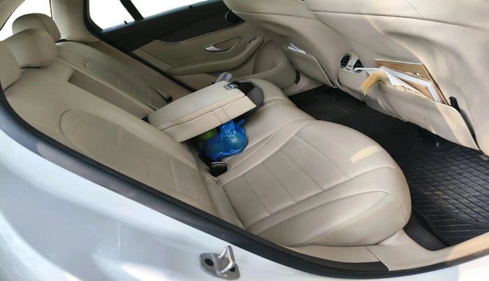 2021 Mercedes Benz GLC CLASS 220d 4MATIC , Diesel, Automatic, 1,08,714 km, interior