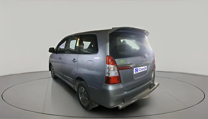 2015 Toyota Innova 2.5 VX 7 STR, Diesel, Manual, 1,92,645 km, exterior