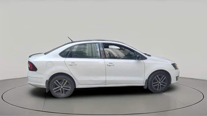 2018 Skoda Rapid STYLE 1.6 MPI AT, Petrol, Automatic, 1,16,183 km, exterior