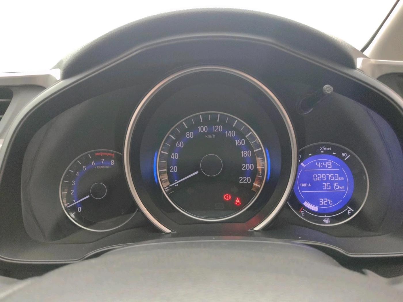 2021 Honda WR-V 1.2L I-VTEC VX MT, Petrol, Manual, 29,753 km, interior