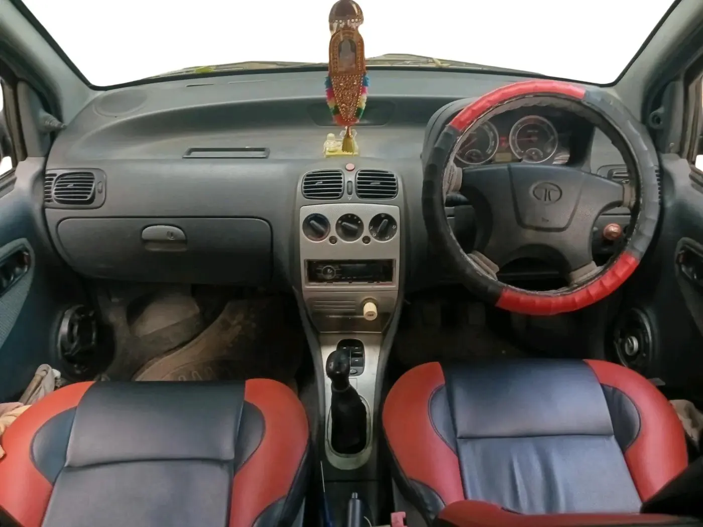 2007 Tata Indica V2 DLG, Diesel, Manual, 91,410 km, interior