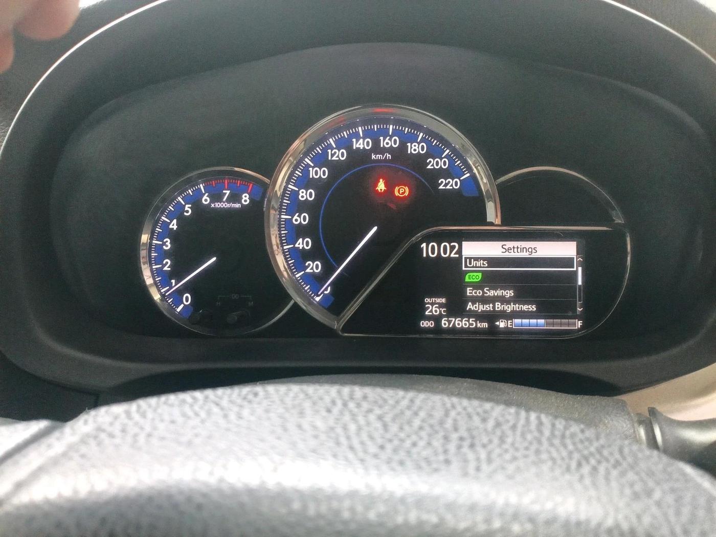2018 Toyota YARIS V MT, Petrol, Manual, 67,665 km, interior