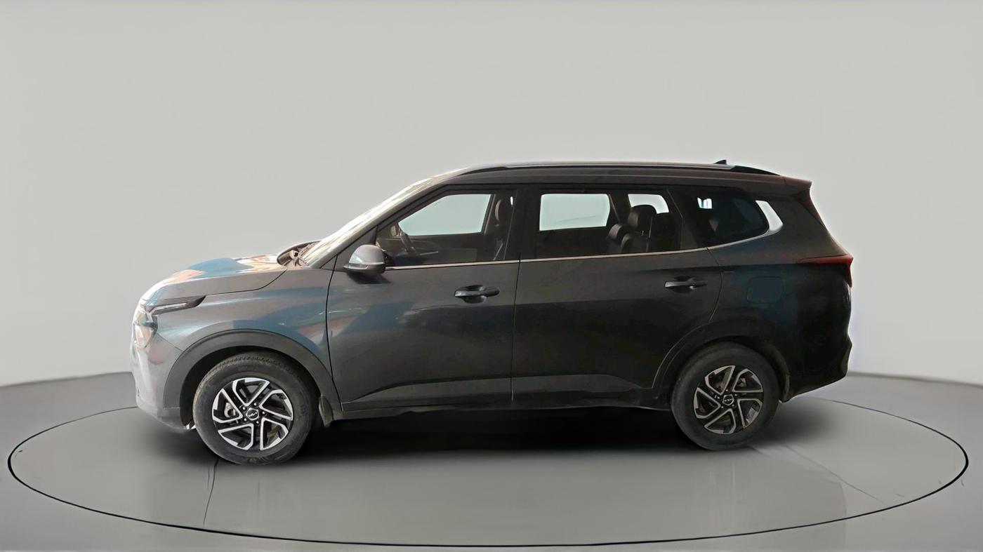2022 KIA CARENS PRESTIGE PLUS 1.4 PETROL 7 STR, Petrol, Manual, 61,046 km, exterior