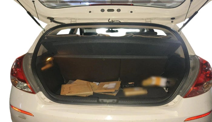 2013 Hyundai i20 ASTA 1.2, Petrol, Manual, 51,348 km, exterior