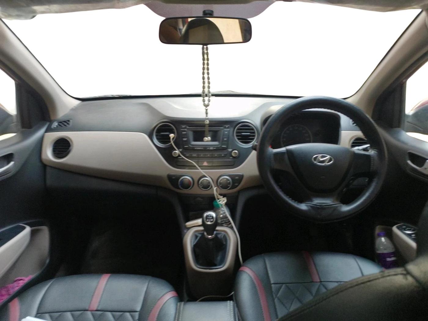 2014 Hyundai Grand i10 SPORTZ 1.2 KAPPA VTVT, Petrol, Manual, 43,786 km, interior