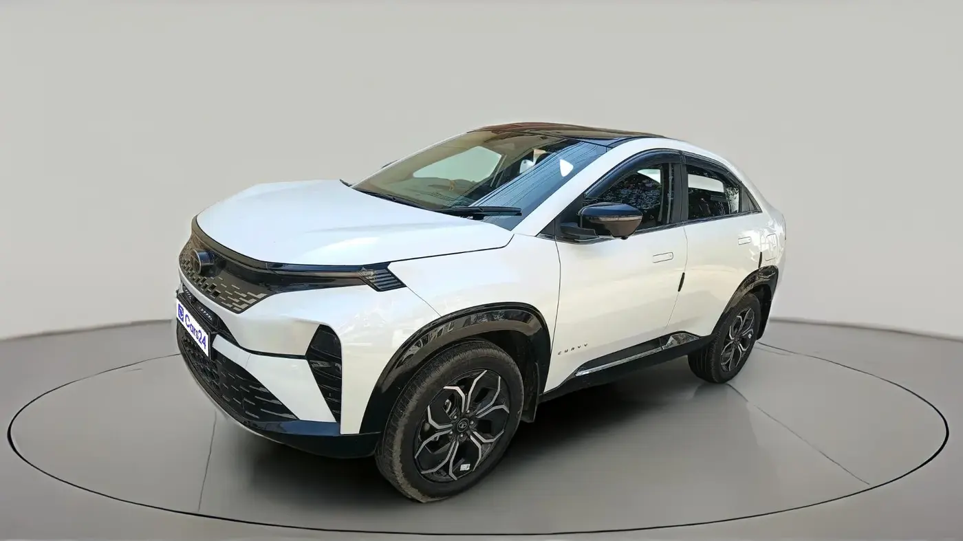 2025 Tata Curvv Accomplished Plus A 1.5 Diesel 7DCA, Diesel, Automatic, 16,558 km, exterior
