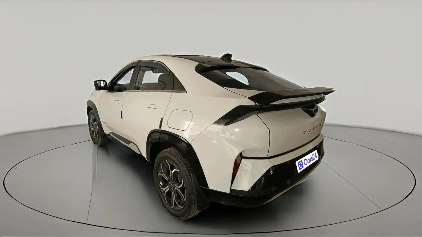 2025 Tata Curvv Accomplished Plus A 1.5 Diesel 7DCA, Diesel, Automatic, 16,558 km, exterior
