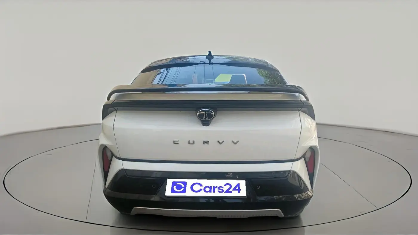 2025 Tata Curvv Accomplished Plus A 1.5 Diesel 7DCA, Diesel, Automatic, 16,558 km, exterior