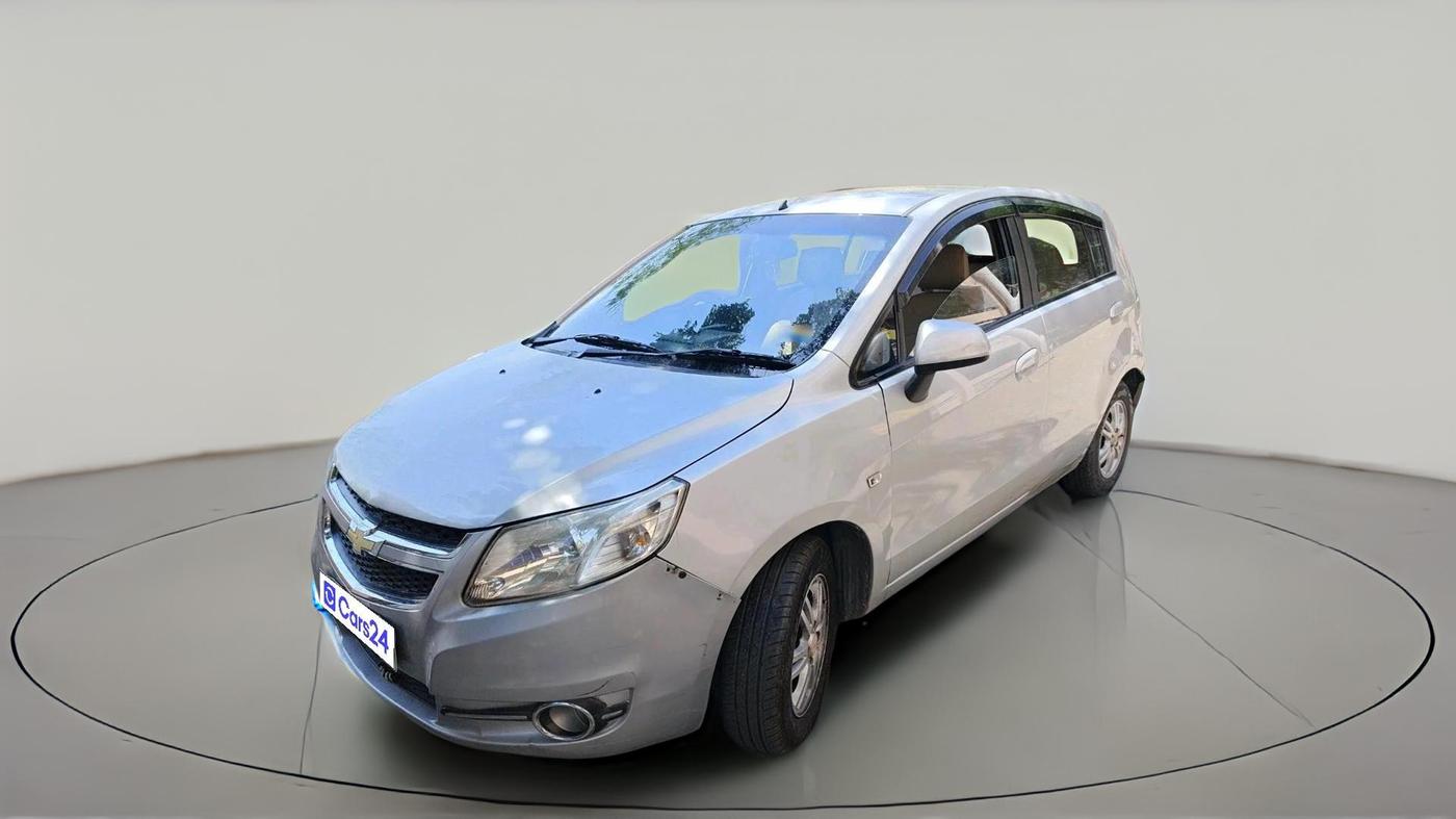2014 Chevrolet Sail UVA 1.2 LT ABS, Petrol, Manual, 73,918 km, exterior