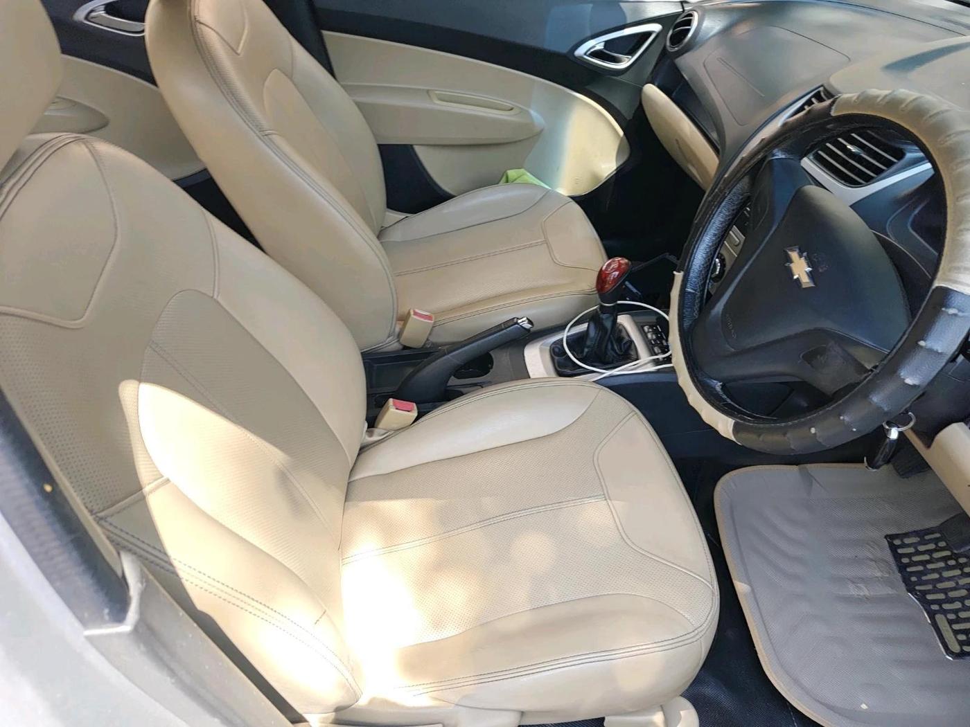 2014 Chevrolet Sail UVA 1.2 LT ABS, Petrol, Manual, 73,918 km, interior