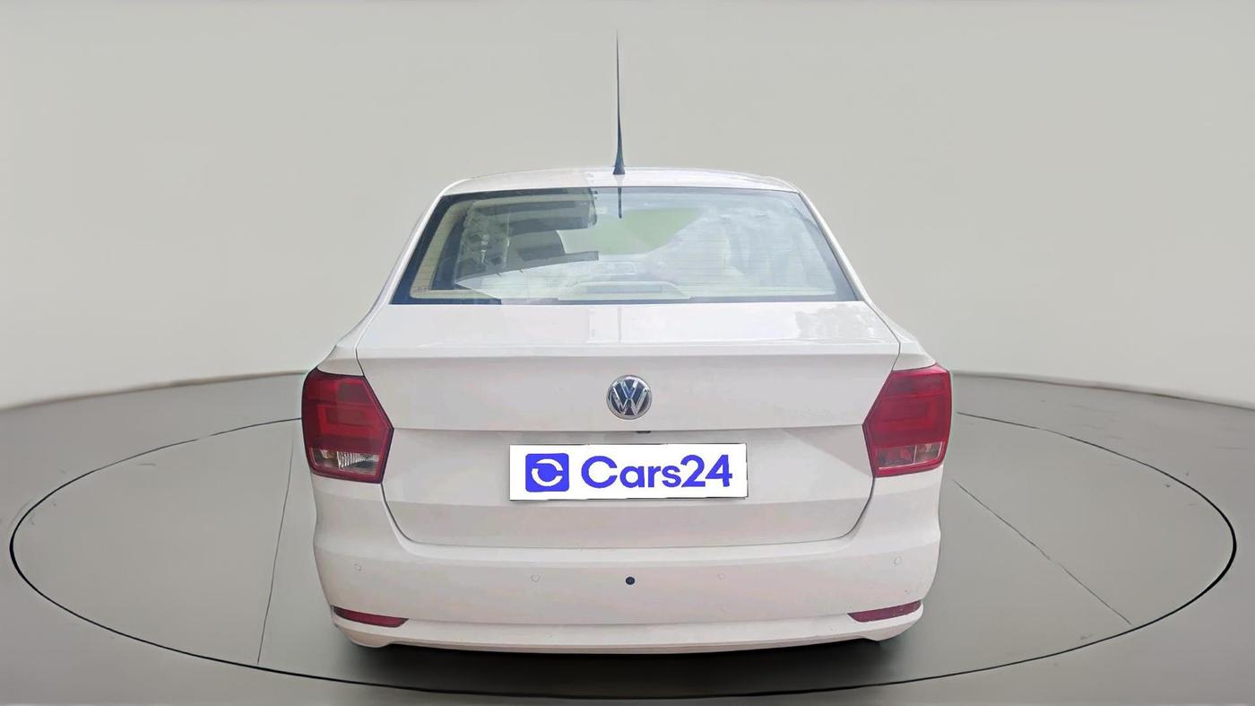 2017 Volkswagen Ameo HIGHLINE PLUS 1.5L AT 16 ALLOY, Diesel, Automatic, 79,116 km, exterior