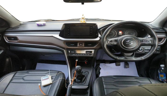 2024 Maruti BREZZA ZXI SMART HYBRID , Petrol, Manual, 30,010 km, interior