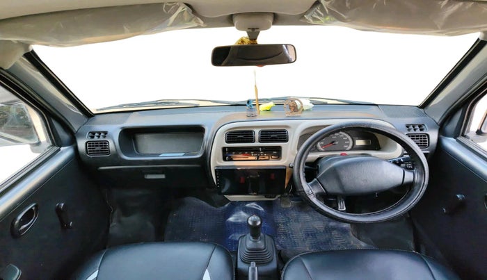 2017 Maruti Eeco 5 STR WITH A/C+HTR, Petrol, Manual, 30,671 km, interior