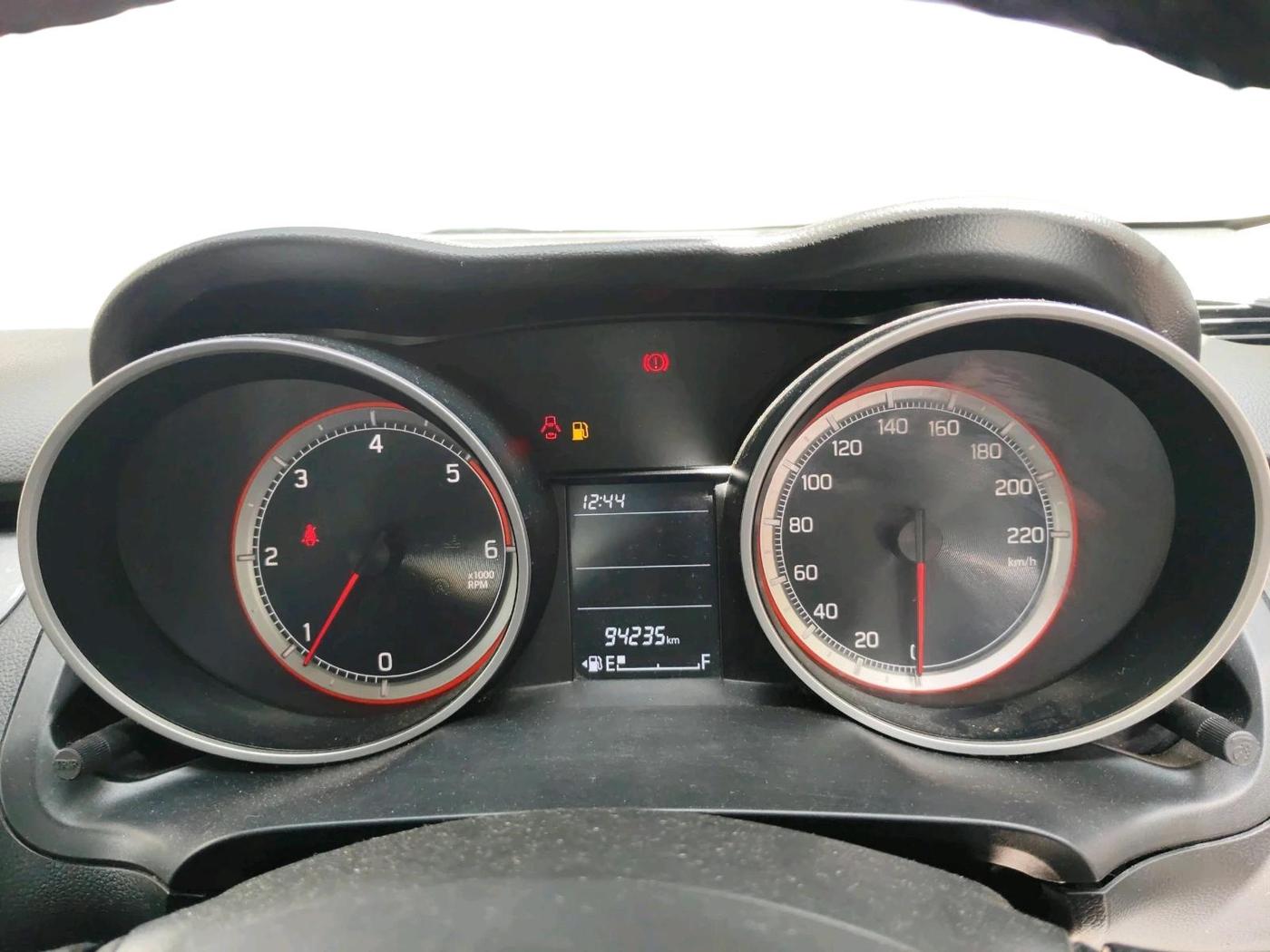 2018 Maruti Swift VDI, Diesel, Manual, 94,235 km, interior